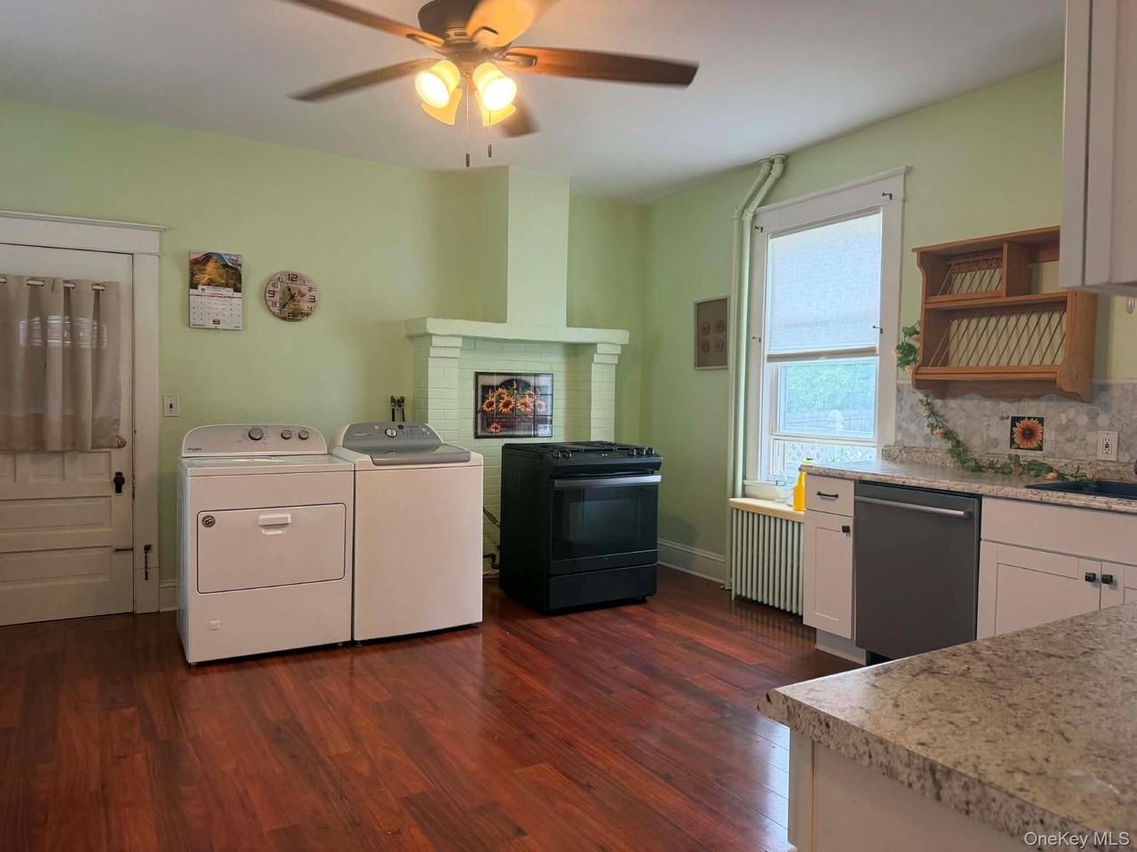 12 Parry Ave #1 - Photo 6 of 8