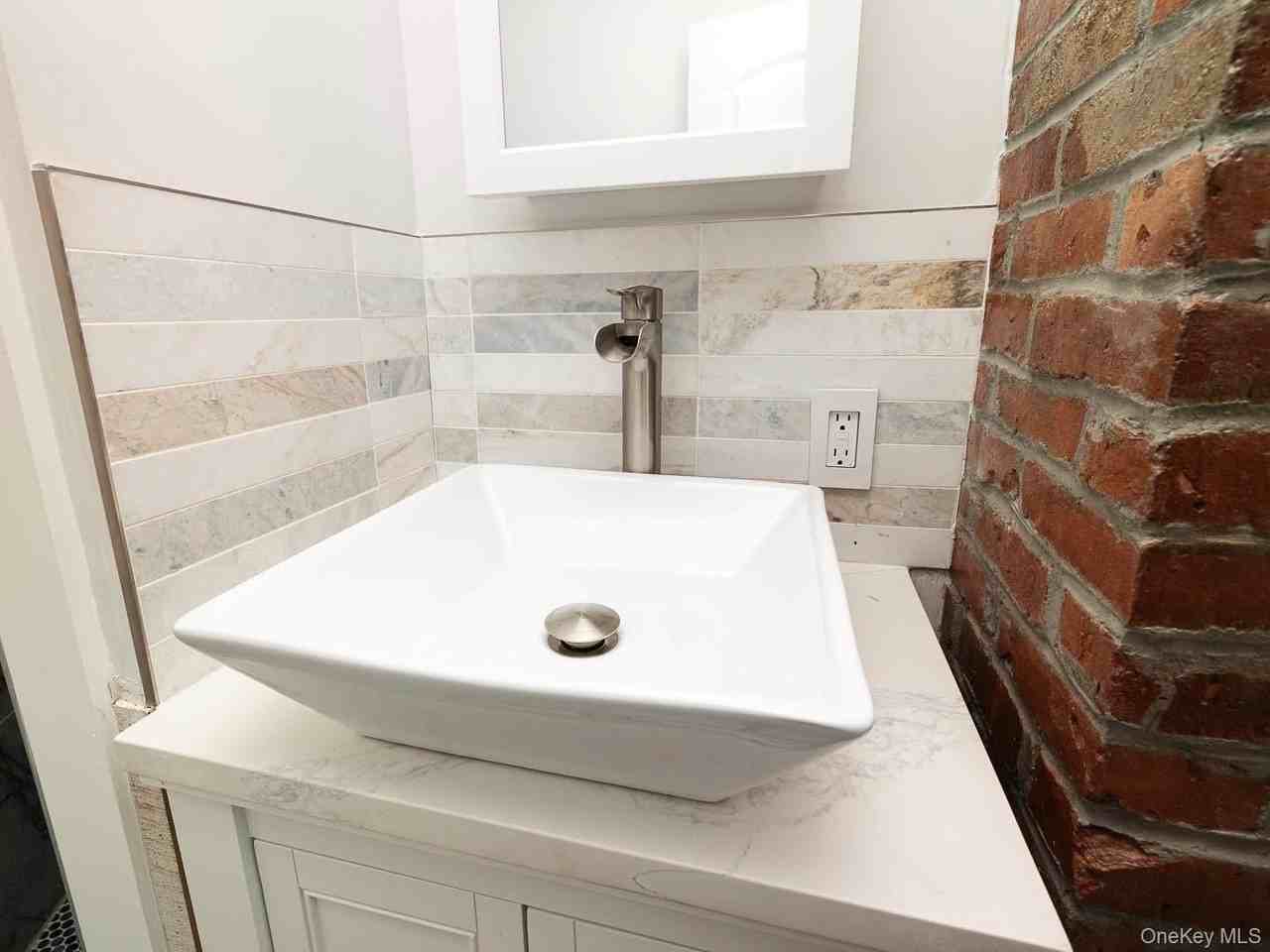 47 Wood St #2ndFL - Photo 6 of 16