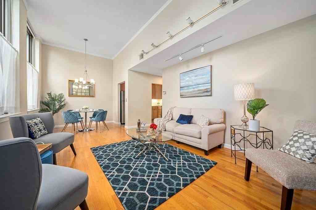 94 Newbury Ave #200 - Photo 2 of 13