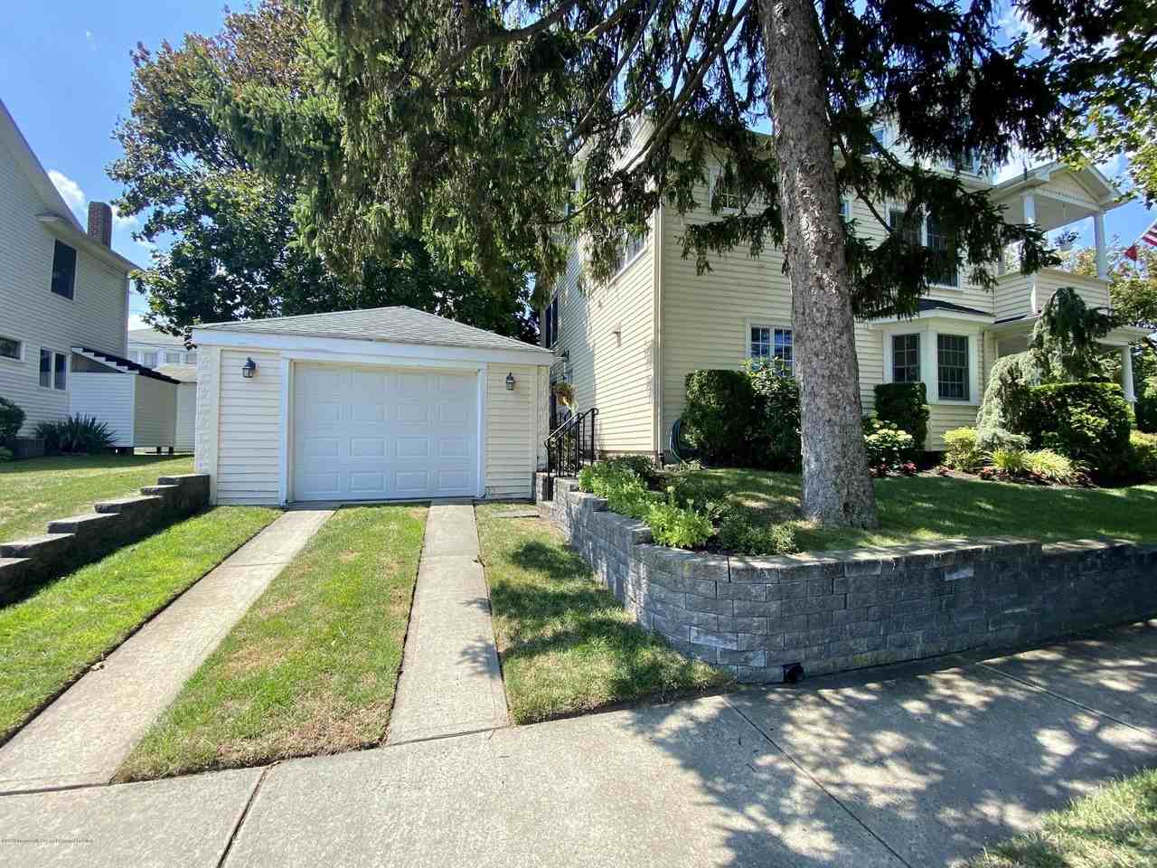 401 Garfield Ave - Photo 3 of 47