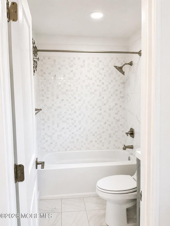 37 Myrtle Ave - Photo 7 of 14