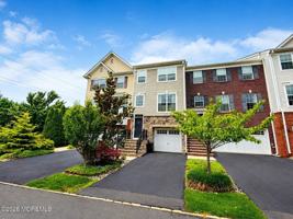 featured image of 235 Yale Blvd