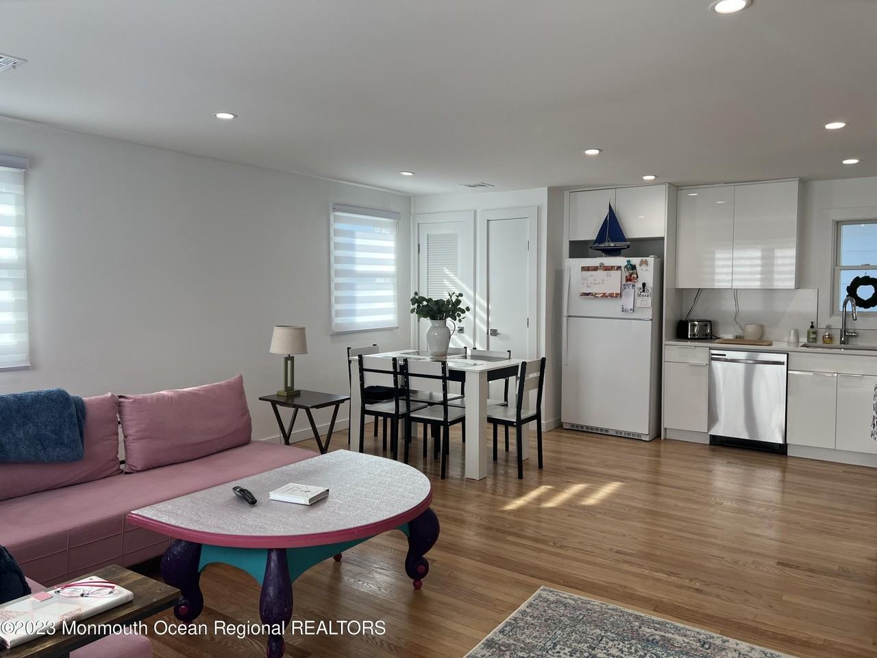 39 Cedar Ave #B - Photo 2 of 9