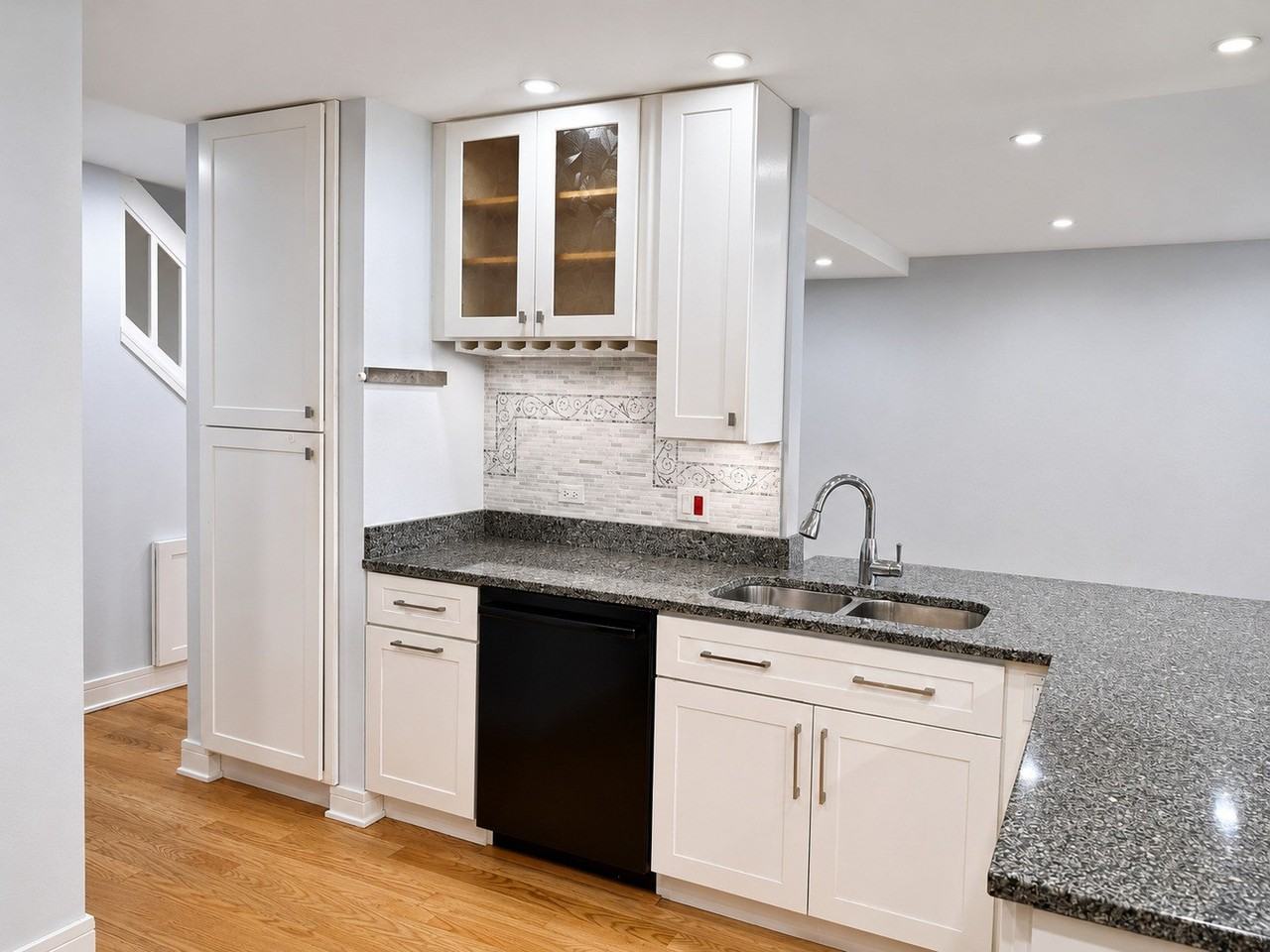 103 Brittany Dr #103 - Photo 5 of 16