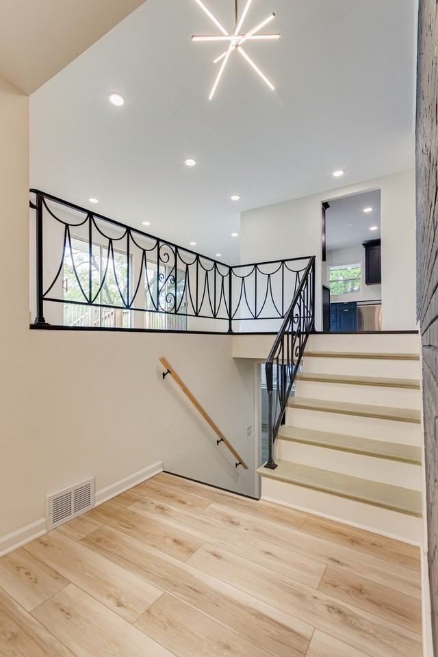 2541 75th St - Photo 5 of 38