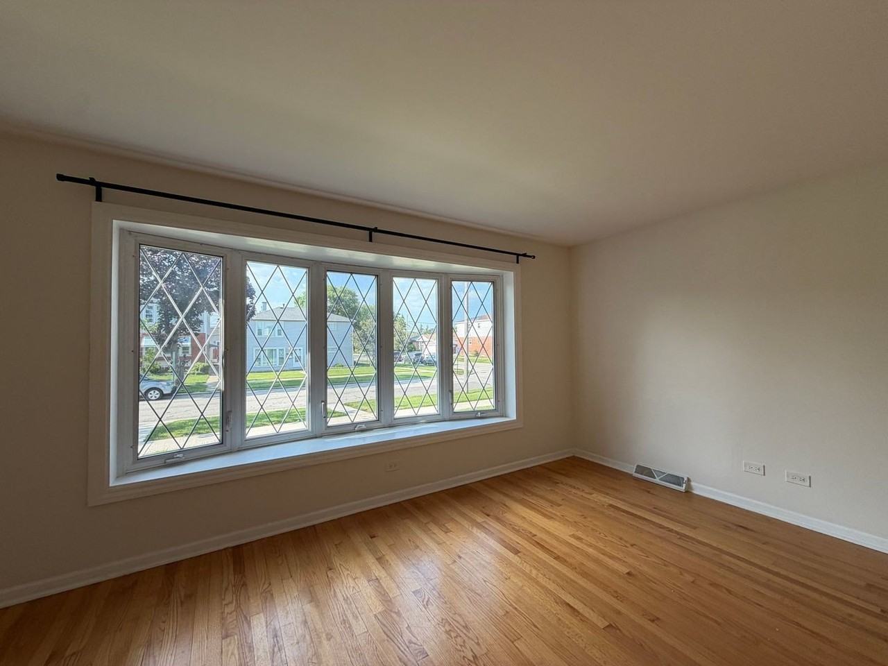 9713 River St #1 - Photo 5 of 14