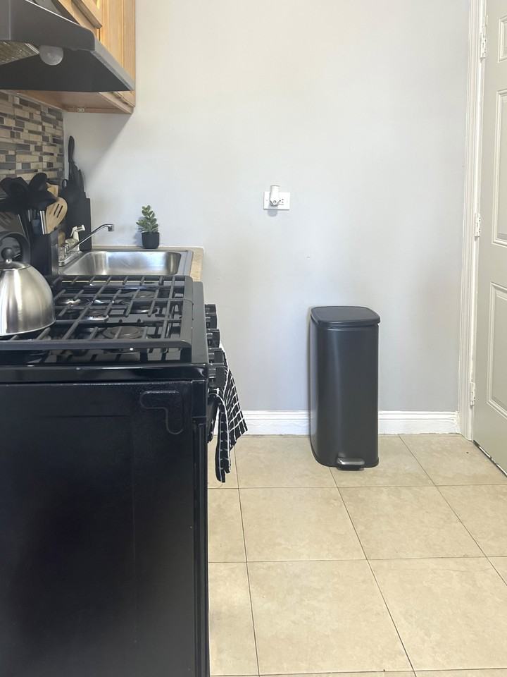 W Manheim St - Photo 2 of 14
