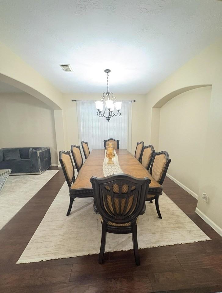 Wortley Dr - Photo 5 of 9