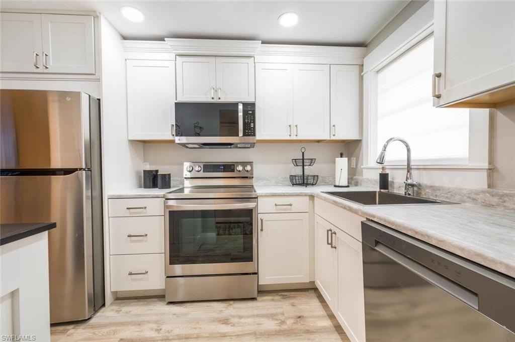 499 Forest Lakes Blvd #105 - Photo 2 of 27