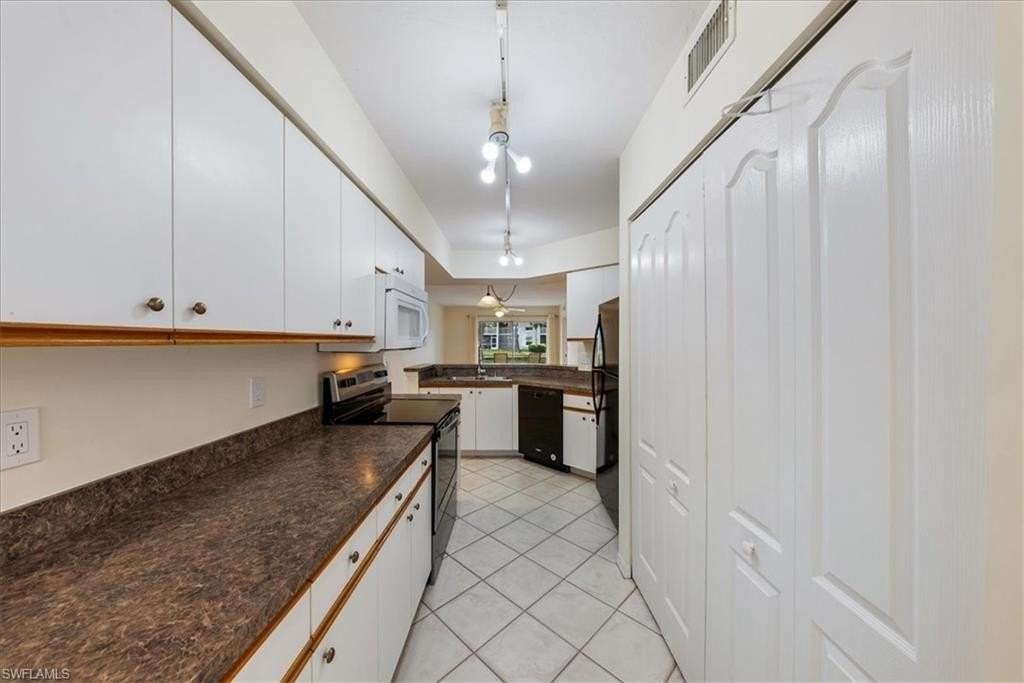 149 Wading Bird Cir - Photo 4 of 24