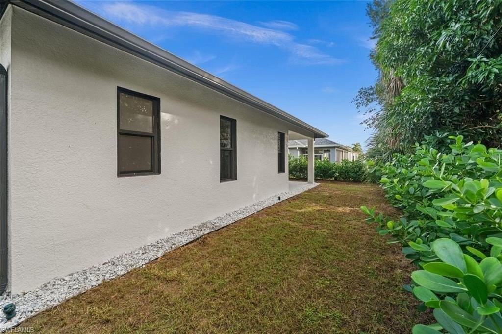 1916 Jefferson Ave - Photo 5 of 31
