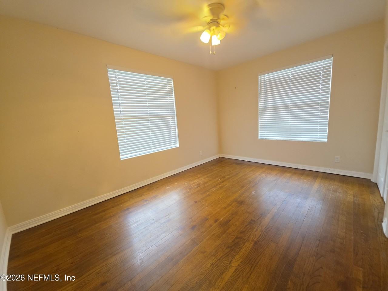2931 Saint Johns Ave #4 - Photo 7 of 9