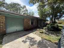121 Pine Oak Dr - Photo 1 of 1