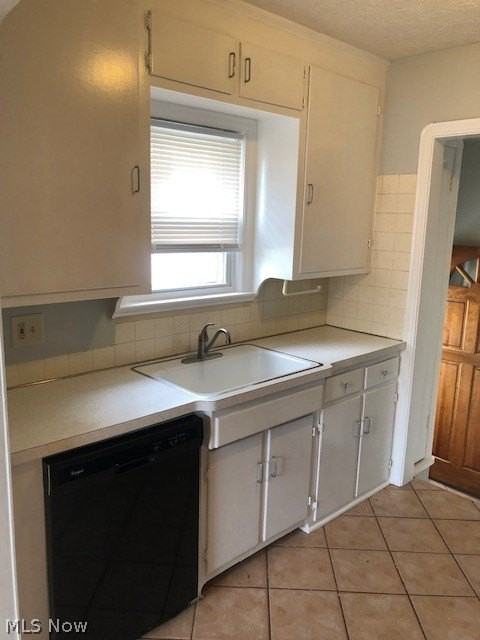 4418 W 176th St - Photo 3 of 23