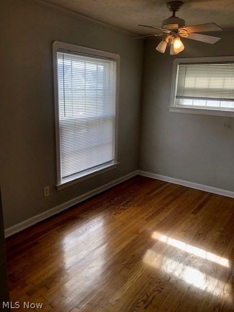 4418 W 176th St - Photo 6 of 23