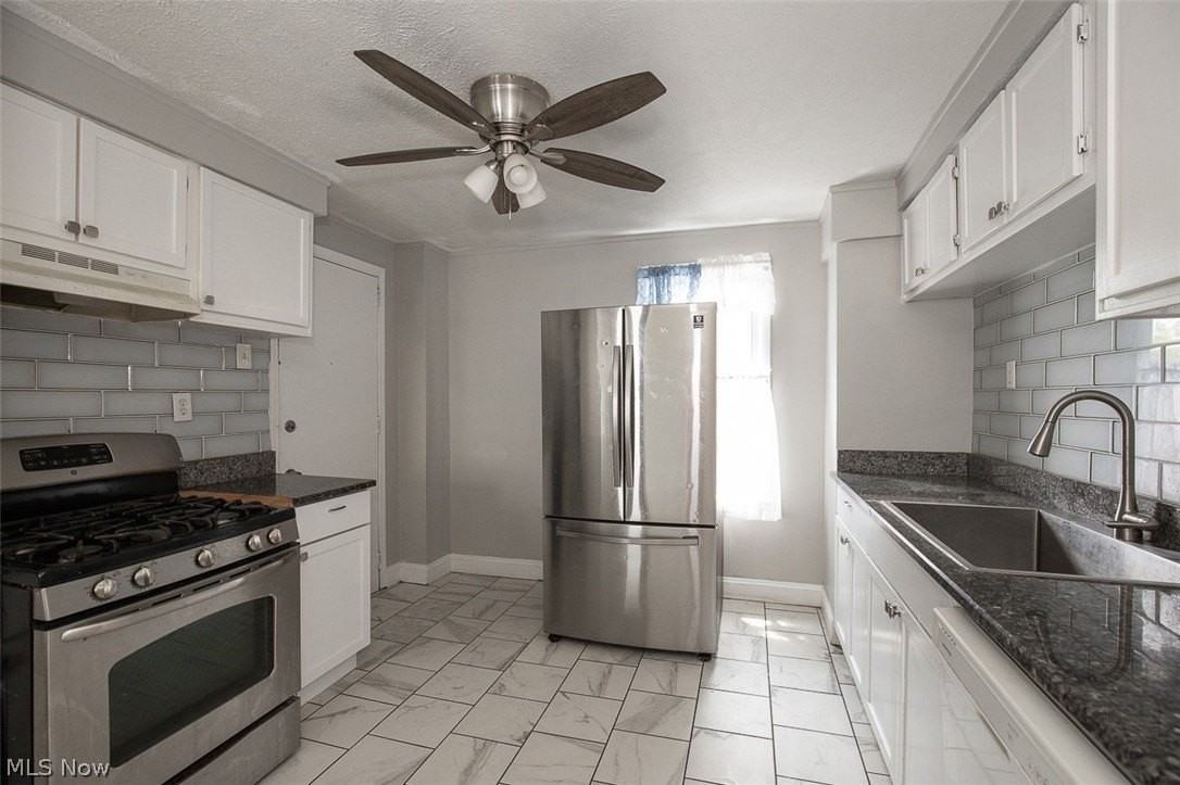 3635 W 46th St #1 - Photo 2 of 19