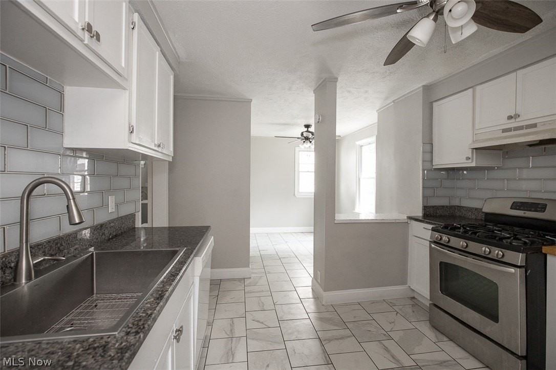 3635 W 46th St #1 - Photo 3 of 19