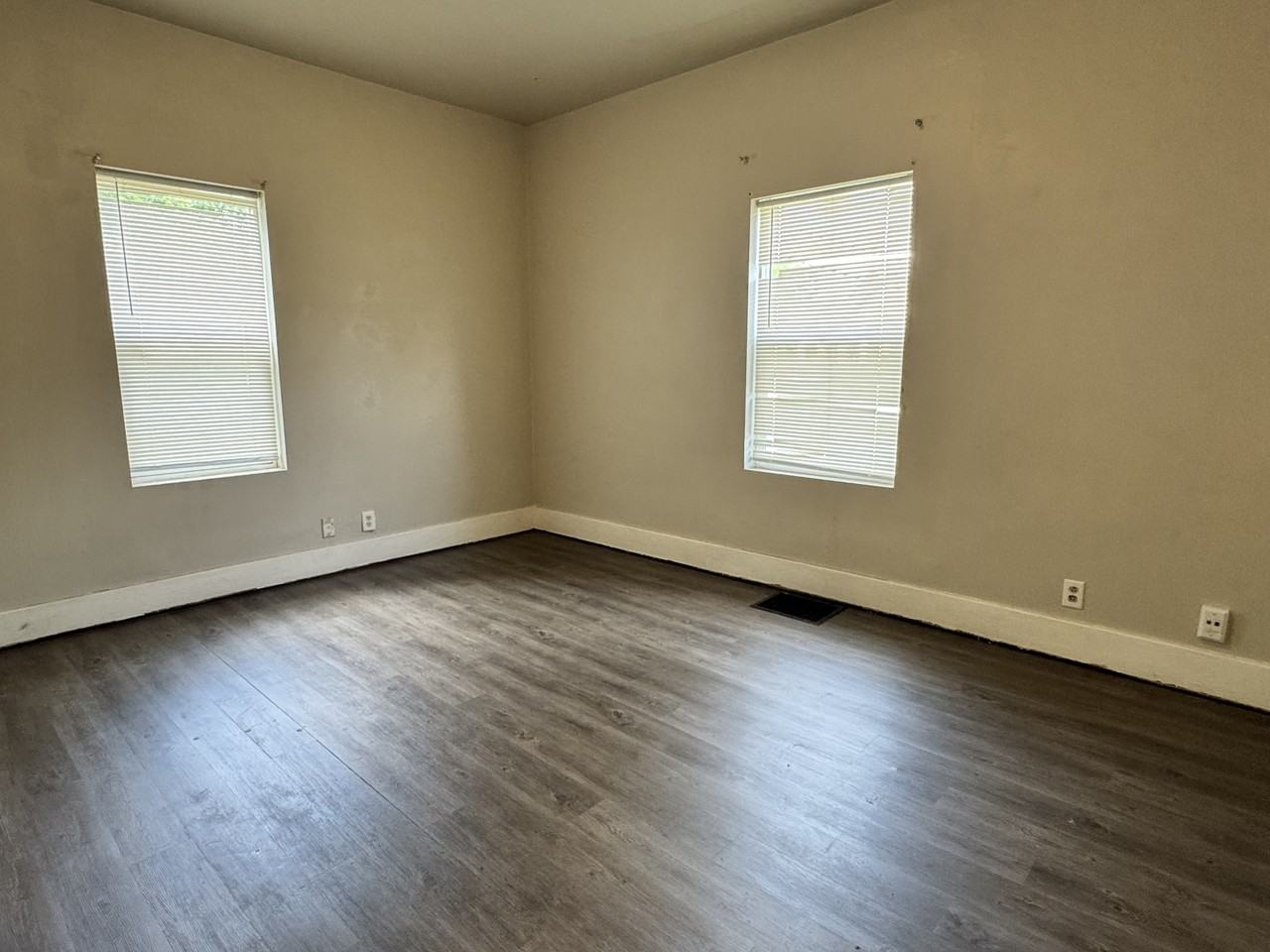 719 West Walnut StreetUnit 1 #1 - Photo 2 of 7