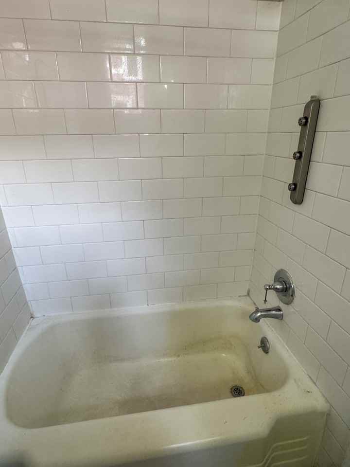719 West Walnut StreetUnit 1 #1 - Photo 6 of 7