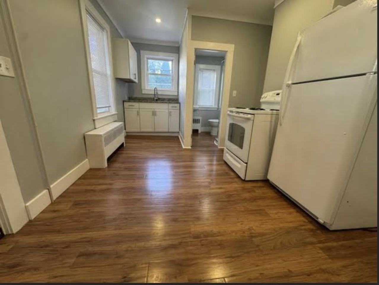 25 Elm St #A - Photo 3 of 10