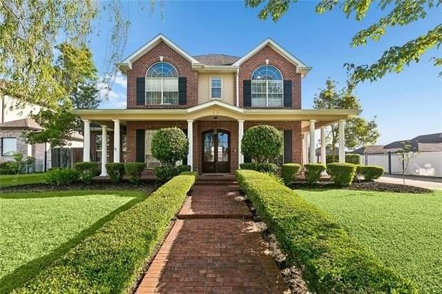 221 Spring Rose Dr - Photo 2 of 22