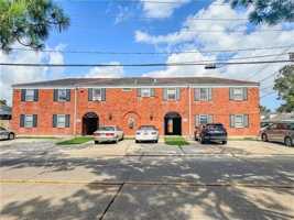 featured image of 868 Martin Behrman Ave #8