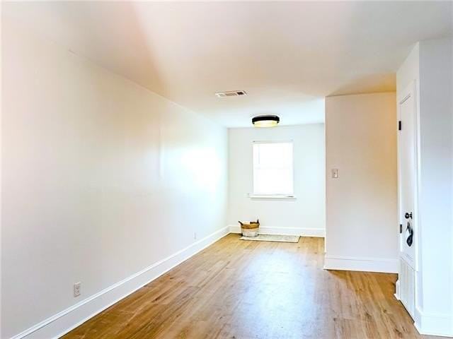868 Martin Behrman Ave #8 - Photo 3 of 10