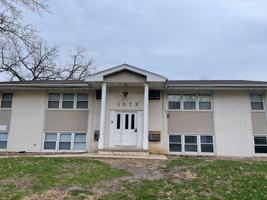 featured image of 1075 33rd St