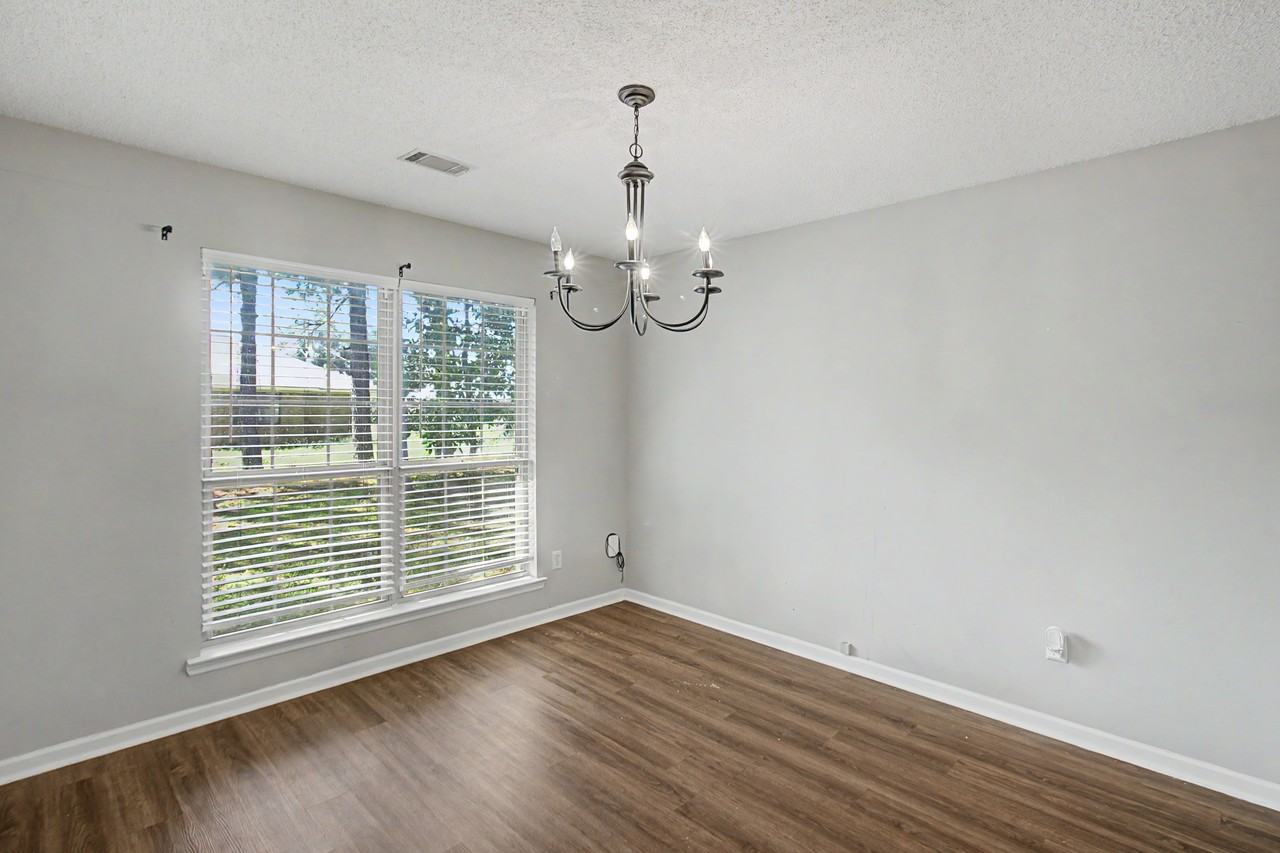 1110 Cornett Ct #1 - Photo 5 of 32