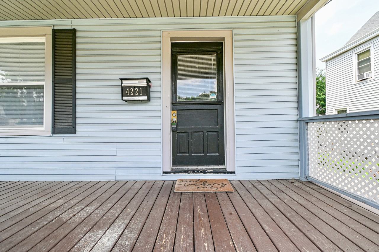4221 Bell St #1 - Photo 3 of 47