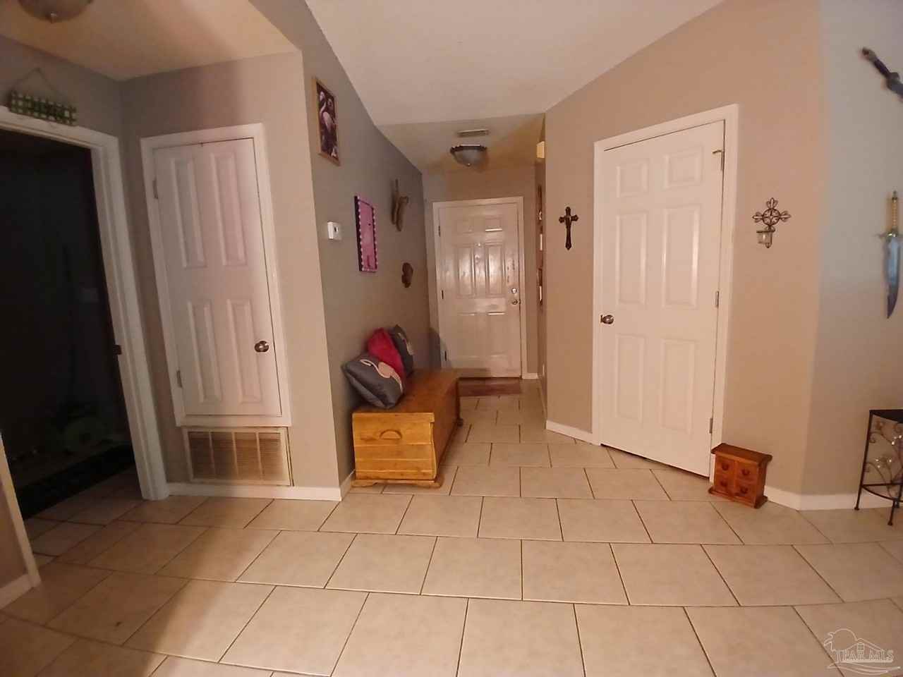 1545 Kitty Hawk Dr - Photo 5 of 46