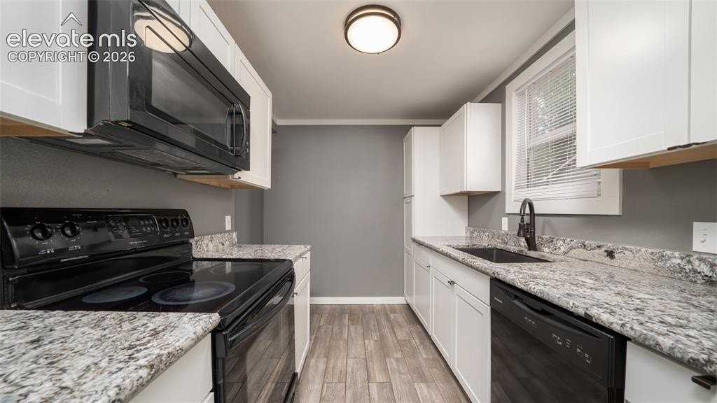 1505 N Corona St #1-2 - Photo 5 of 15
