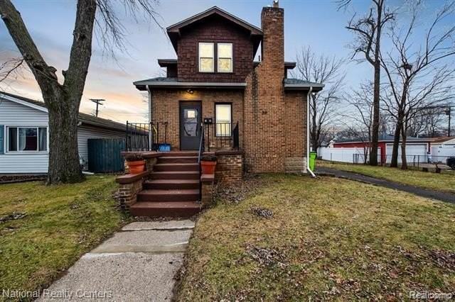 39 E Brockton Ave - Photo 3 of 20