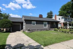 featured image of 4121 Seminole Dr