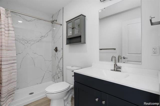 799 E Grand Blvd #4 - Photo 6 of 14