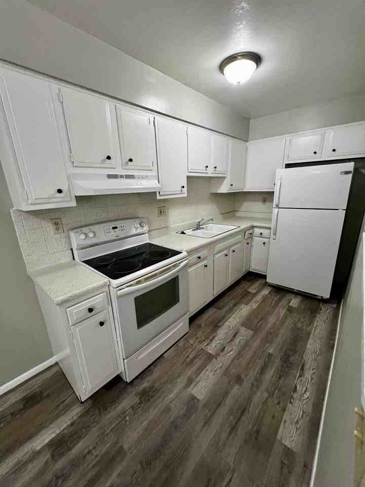 1902 Dublin Boulevard - Photo 3 of 8