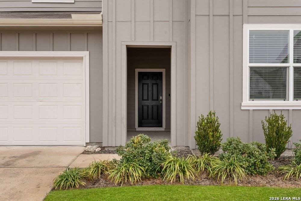 449 Ida Loop - Photo 2 of 28