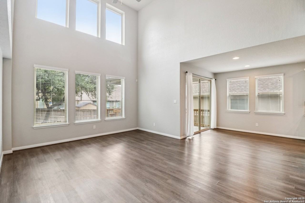 13840 Tribeca - Photo 7 of 45