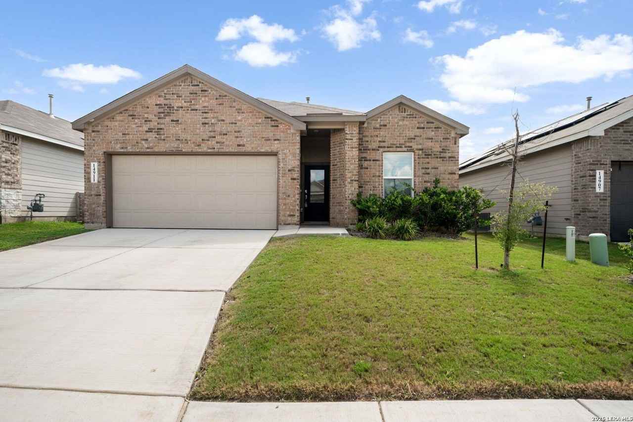 14911 Rhyolite Way - Photo 2 of 36