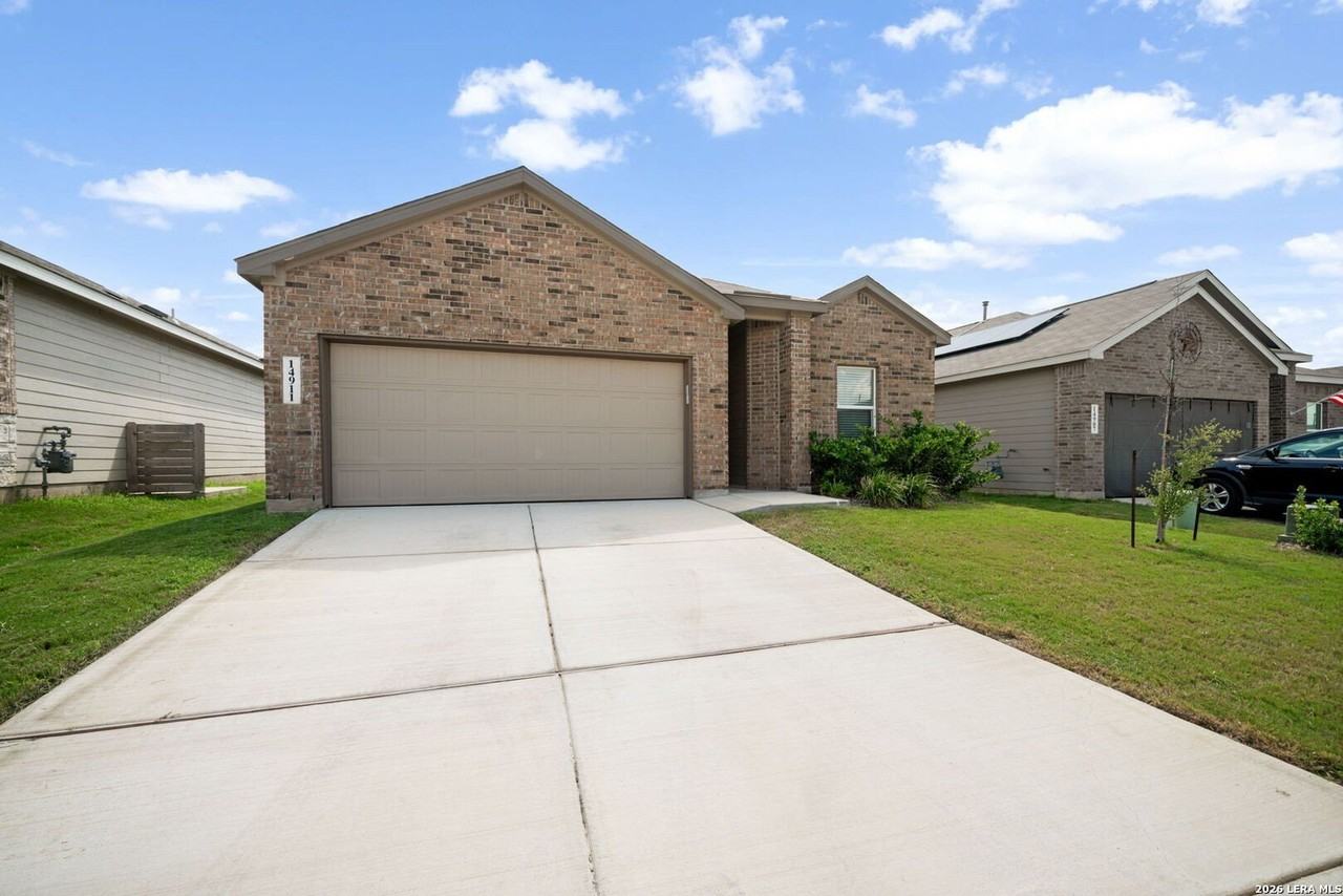 14911 Rhyolite Way - Photo 4 of 36