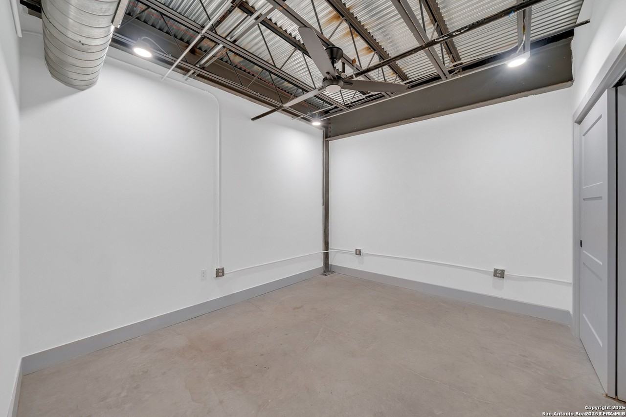 215 Coca Cola Pl #202 - Photo 6 of 6