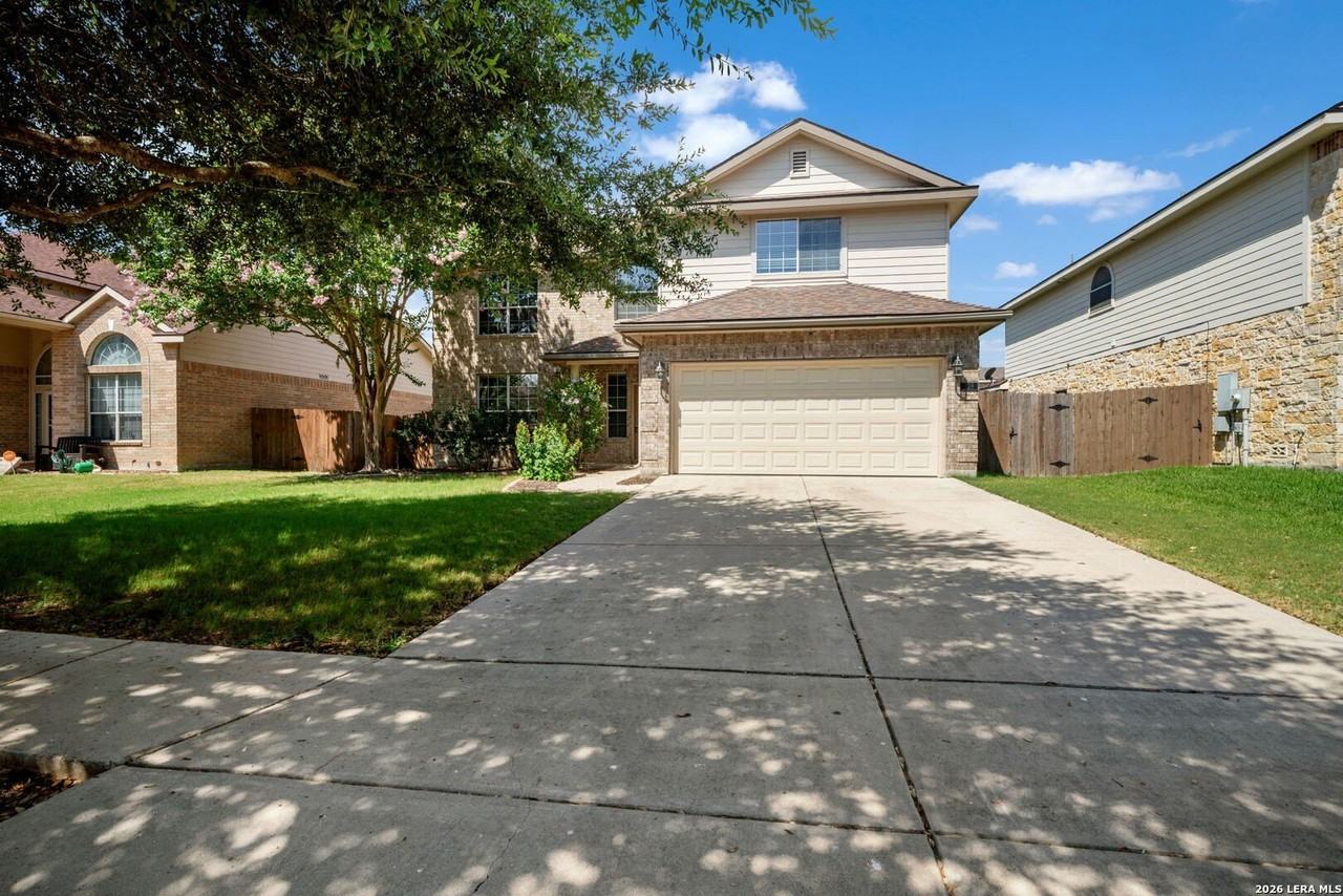 228 Crimson Tree - Photo 4 of 45