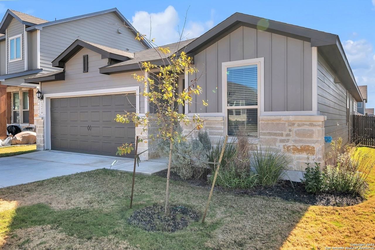13210 Antelope Run - Photo 2 of 26