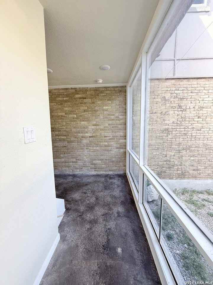 935 Eventide Dr #2 - Photo 3 of 26