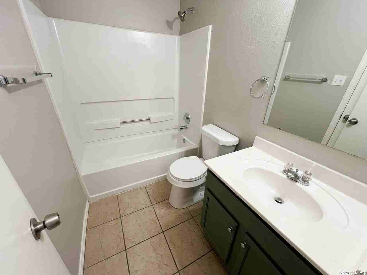 203 Mallow Grv - Photo 6 of 36