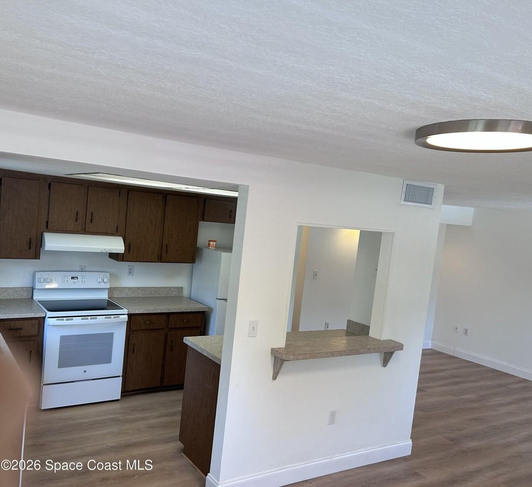 201 Cocoa Isles Blvd #1 - Photo 6 of 6