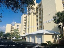 featured image of 490 Sail Ln #605