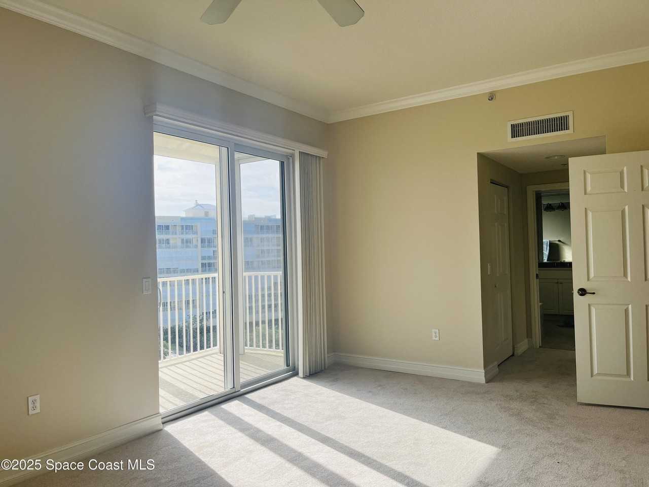 490 Sail Ln #605 - Photo 7 of 33
