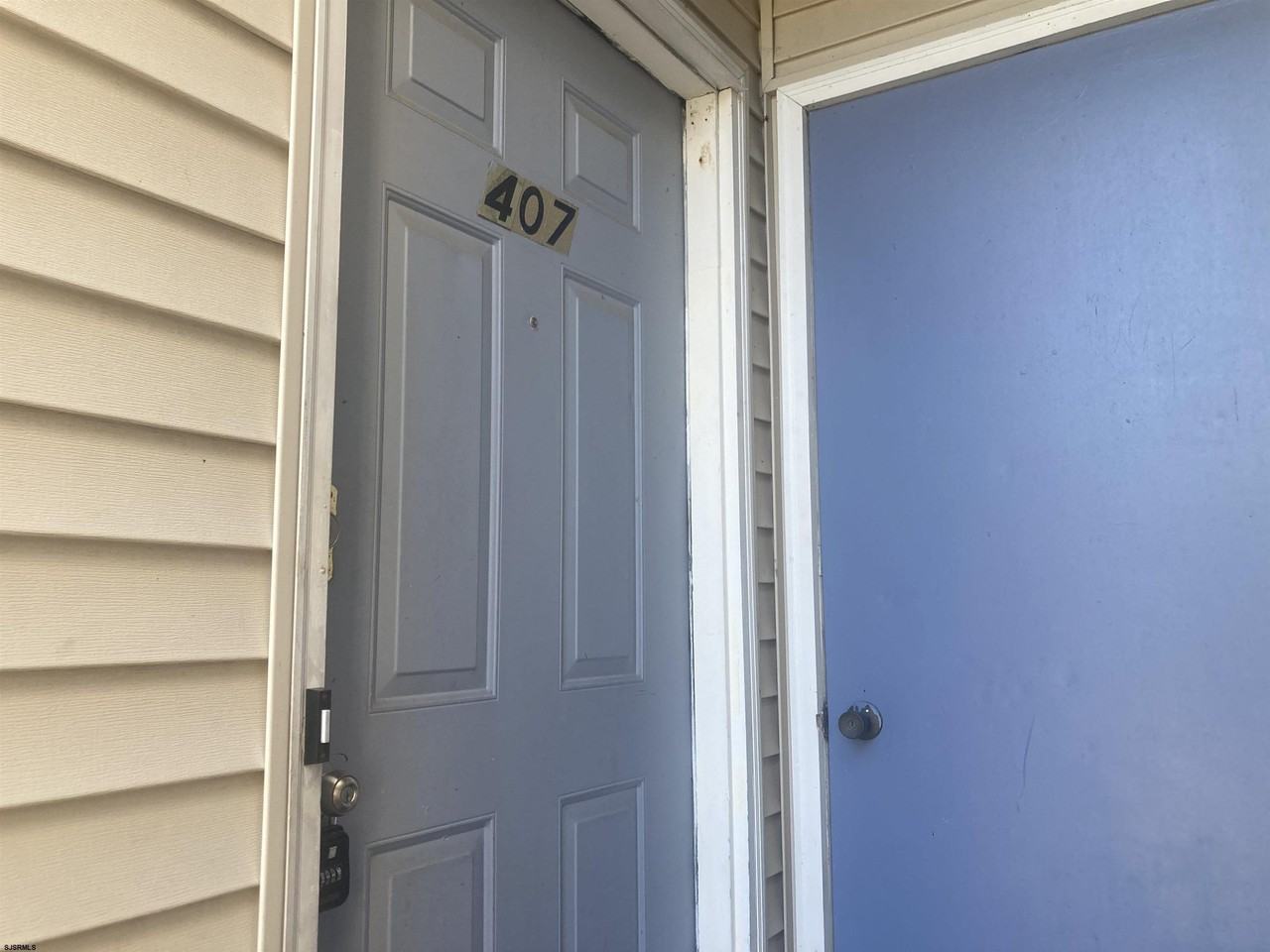 610 Noahs Rd #407 - Photo 3 of 17