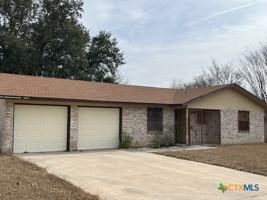 featured image of 2402 Andover Dr